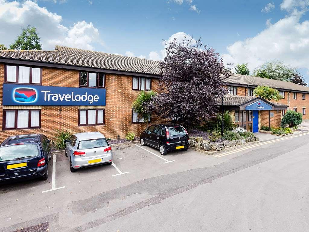 Travelodge London Wimbledon Morden Morden  Εξωτερικό φωτογραφία