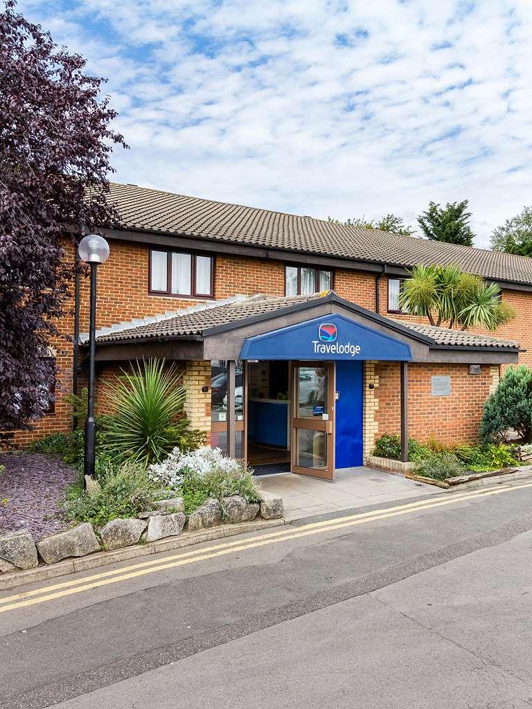 Travelodge London Wimbledon Morden Morden  Εξωτερικό φωτογραφία